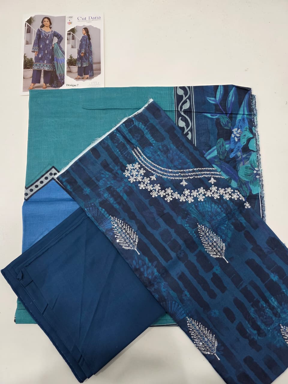 Premium Indigo Blue Embroidered Lawn 3 Pc Suit - Unstitched Cut Dana Festive Summer Dress with Turquoise Chevron Pattern Voile Dupatta