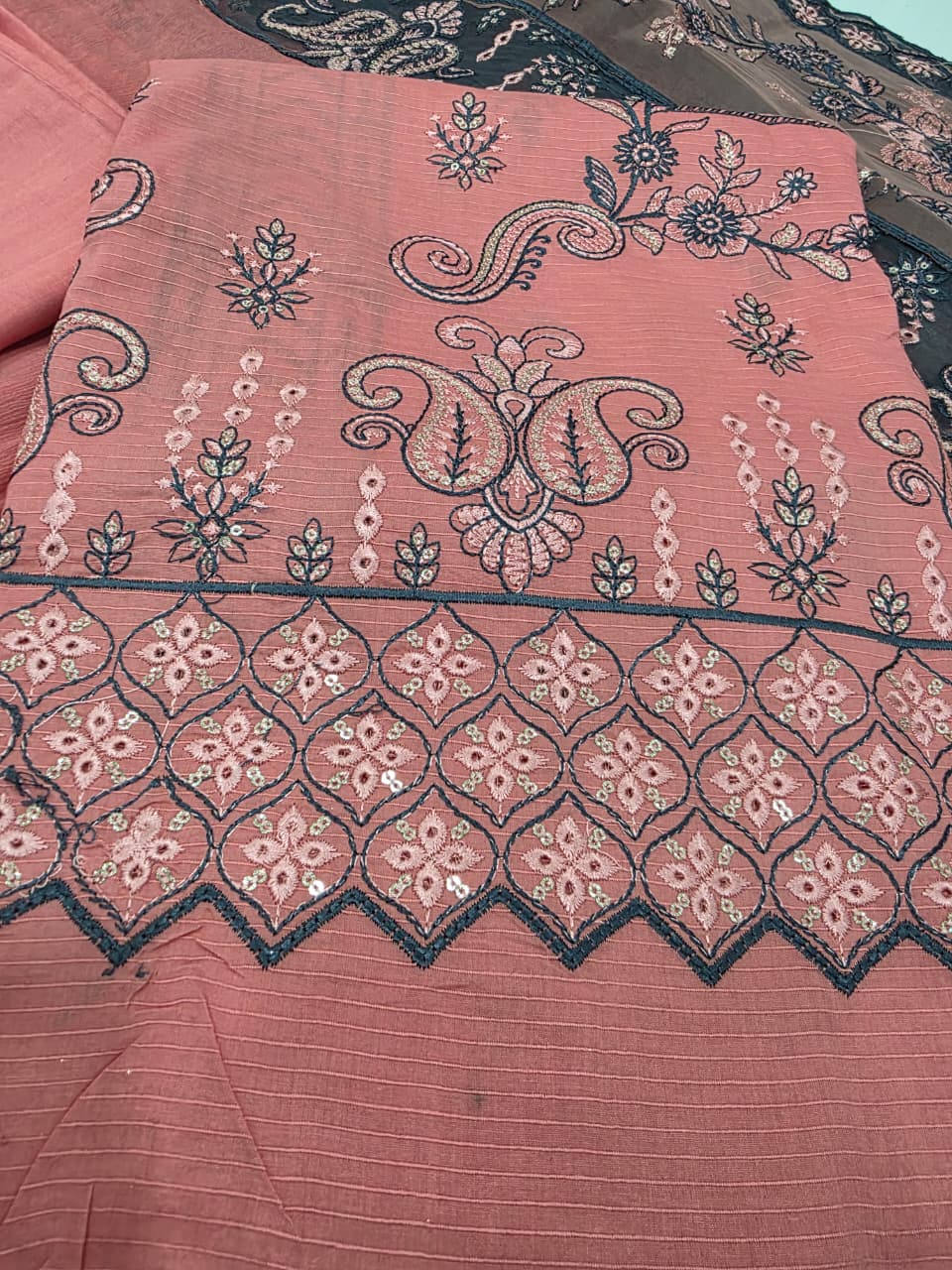 Charming Peach Salmon Embroidered Lawn 3 Pcs Suit - Luxury Unstitched Summer Collection with Contrast Net Dupatta for Women