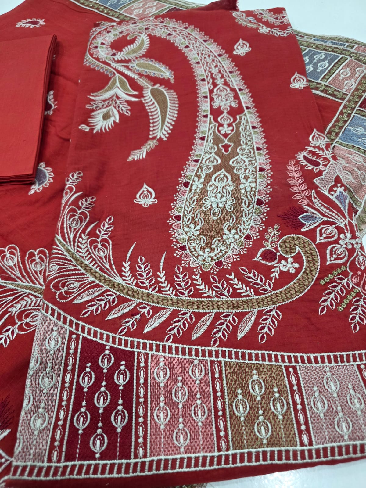 Rust Brick Red Embroidered Lawn 3 Pcs Suit - Luxury Unstitched Summer Outfit with Traditional Paisley Border Dupatta for Women