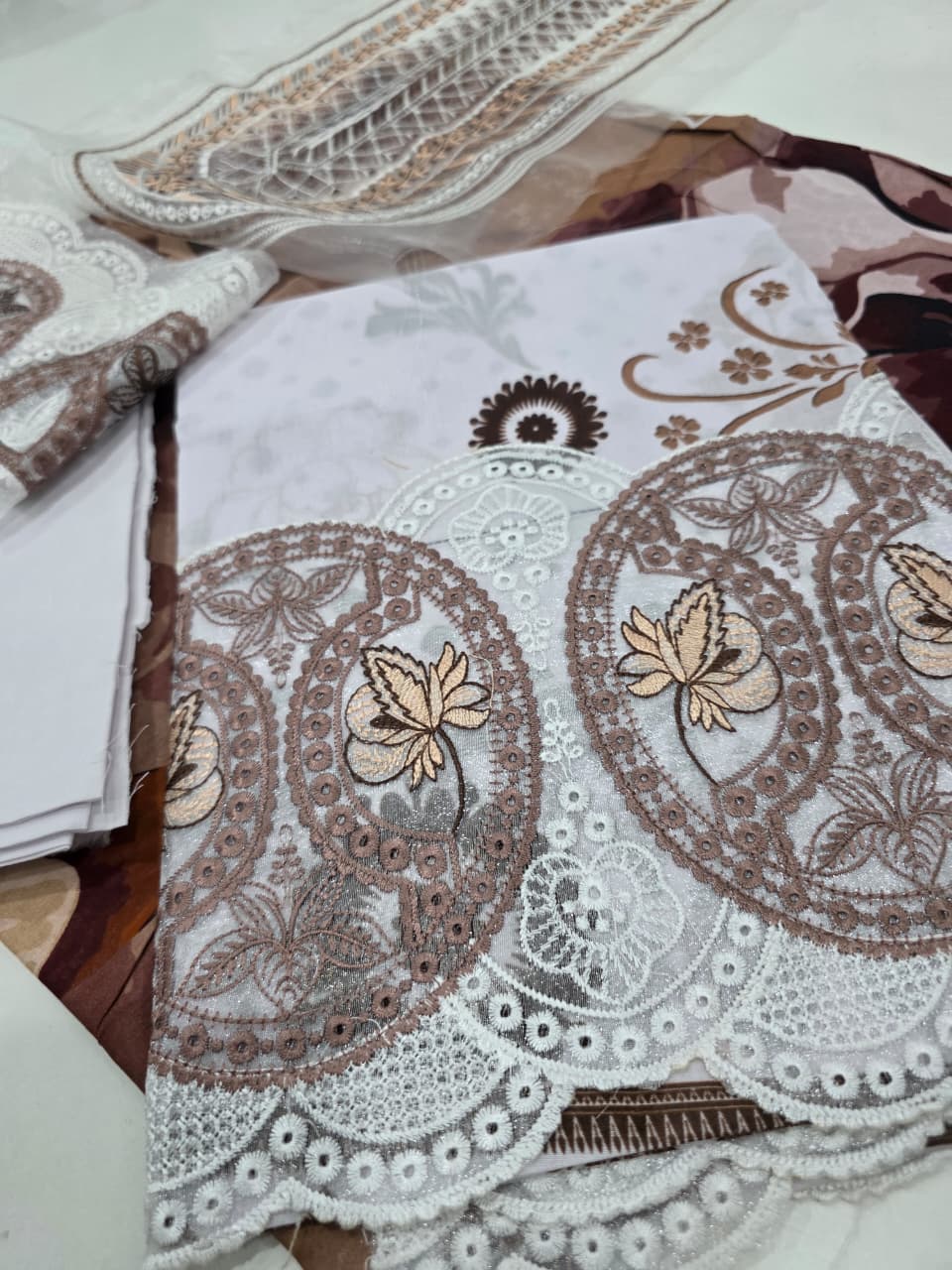 Luxury Soft Cream & Earthy Coffee Embroidered Lawn 3 Pc Suit - Unstitched Summer Outfit with Organza Neckline & Warm Botanical Chiffon Dupatta