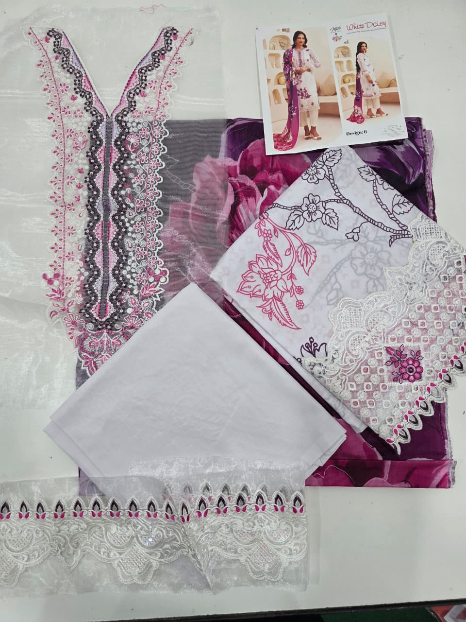 Luxury Soft White & Magenta Orchid Embroidered Lawn 3 Pc Suit - Unstitched Summer Outfit with Sheer V-Neck Border & Bold Floral Dupatta