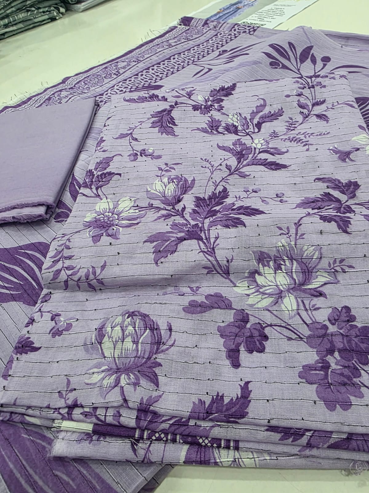 Premium Lavender Orchid Floral Printed Lawn 3 Pc Suit - Unstitched Summer Outfit with Airjet Doriya Dupatta & Dyed Trouser