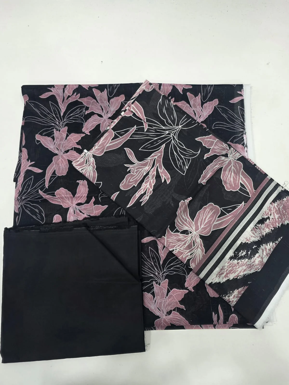 Premium Charcoal Black Midnight Pink Lily Printed Lawn 3 Pc Suit - Unstitched Summer Outfit with Tiger Chevron Striped Voile Dupatta